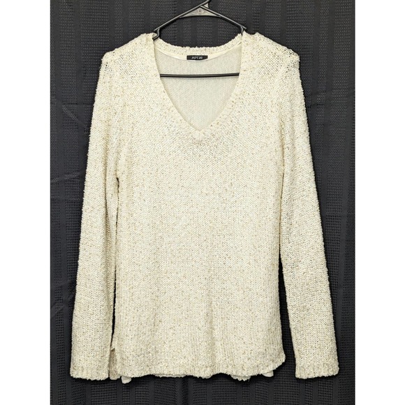 APT. 9! CREAM W/GOLD MINI SEQUINS DROP TAIL "BLOUSE" SWEATER! SZ M - Picture 2 of 8